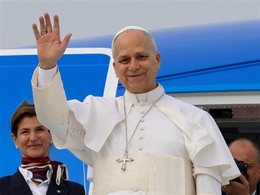 Papež na poti v Kamerun, ki ga pretresata nasilni konflikt in korupcija