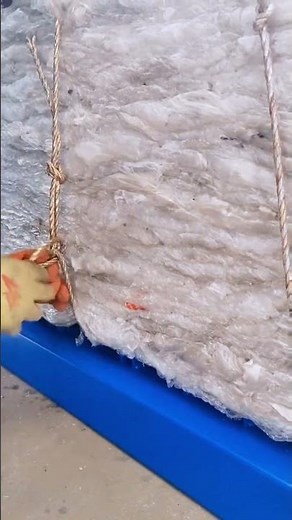 Powerful 30 Ton Baler Compressing Plastic Film + Golden Rope Knotting Demo #furein