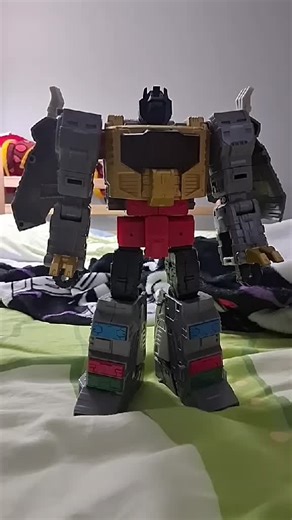 Grimlock's transformation sequences. #transformers #Grimlock #dinobots #transformersg1 #transformersageofextinction