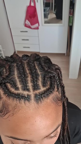 Small fulani braids 🥵 #fulani
