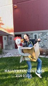Costume Reveal 🐓📦 🎃thanks for the inspo @thedrewsocial! This was such a fun project- can’t wait to wear it! Also, congrats to our winner Stephanie Shannon ✨ she guessed this costume situation correctly 🥳 #Halloween #halloweencostume #costumeideas #spookyseason #diycostume | Small Town Me