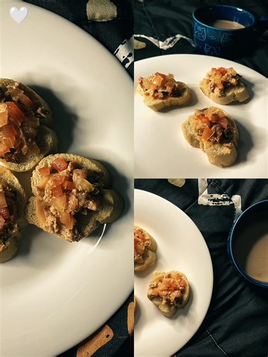 Toasted baguette brushed with unsalted butter, layered with cream cheese, topped with fluffy scrambled eggs, sausage, mushrooms, and fresh tomatoes — perfectly paired with a warm latte ☕🥖💕 happy Valentine's Day ❤️ #CapCut #チックトック #fyp #tiktokfoodie #☁️🐱