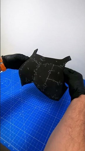 Upper Chest Armor with EVA foam - perfect fit for a lady?