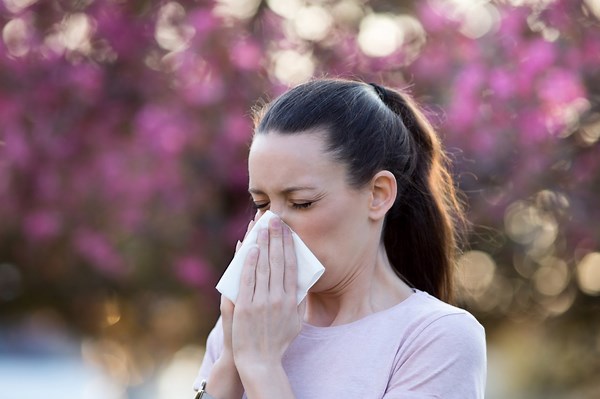 Utah allergist offers tips on how to battle pollen and springtime allergens