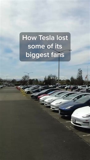 127K views · 2.4K reactions | Tesla owners and investors once believed the company and CEO Elon Musk were changing the world. Now many are selling their cars and dumping stock. Find the full report: cnb.cx/3ELih1E | CNBC | Facebook