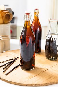 Homemade Vanilla Extract