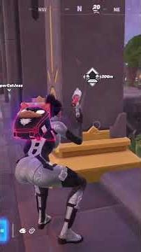 HOW TO USE THE FLARE GUN IN FORTNITE #funny #chapter 4 #fortnitememes #fortnitefunny