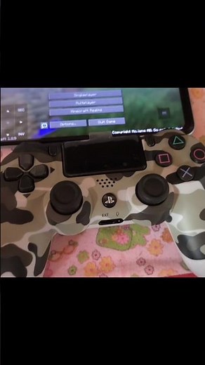 Minecraft Java on Mobile with controller🎮‼️ #minecraft