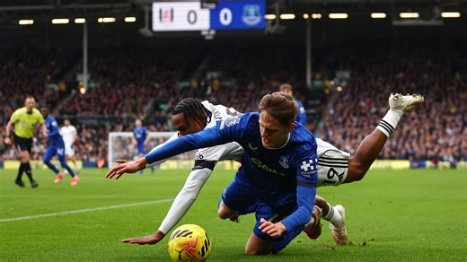 Fulham 1-2 Everton: Toffees storm back to enter European race