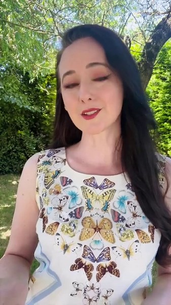 Emer Barry coming to Backstage Theatre 30th Aug 25