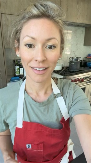 Make Ahead Pasta Hack...This pasta hack is a great way to prep pasta in advance of any large party or gathering. Best used within 1-2 days. This hack works well with any pasta shape that’s prone to holding water. Perfect for make ahead pasta salad or macaroni and cheese! Affiliate link for tools used in this hack - https://urlgeni.us/amzn/eqEIg #cooking #tipsandtricks #KitchenHack #pasta #pastalover #MealPrep #cookinghacks | Healthyish Foods