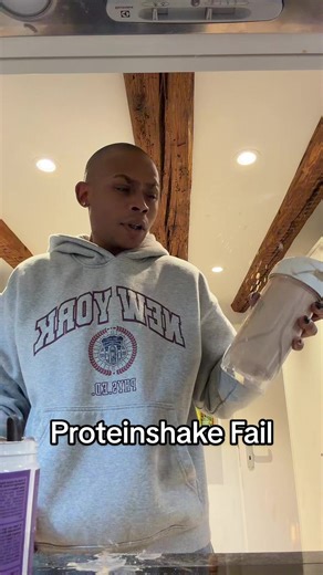 Hilarious Protein Shake Fail Captured!