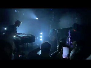 Howard live at Petit Bain, Paris. 12 Sept. 2025