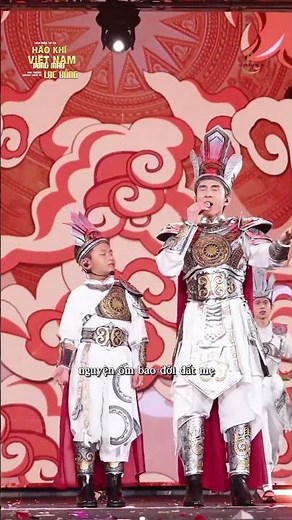 Dan Truong and little Thien Tu sing a duet of "Dong Mau Lac Hong" (The Bloodline of Lac Hong) on ...