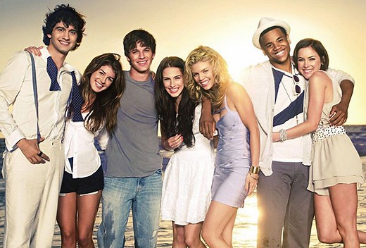 90210 Cast Reunites To Share More Behind-The-Scenes Stories, Including One Character's Puzzling Exit — Watch - TVLine