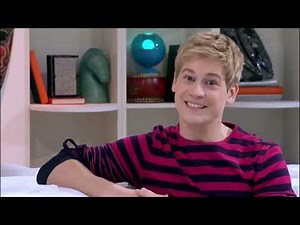 Iconicles - Elvis Has Left The Barnyard