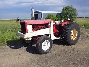 1964 International Harvester 606 2WD Tractor | Agriculture