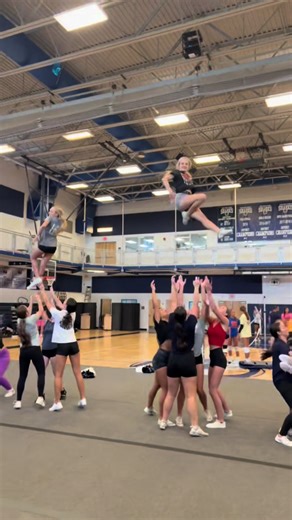 new sideline baskets? say less 😎 #cheer #highschool