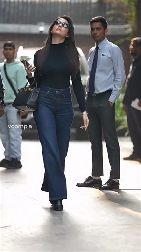 Voompla | bandra energy check and nora fatehi walks right into it | Instagram