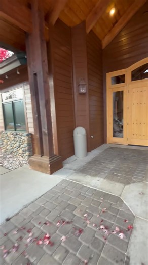 Let the swinging begin for a touchdown! | Lake Almanor Area Chamber of Commerce