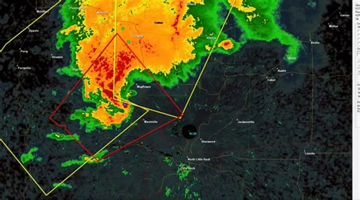 GRAnalyst & GRLevel3 Mayflower Tornado 4/27 Radar Loops on Make a GIF