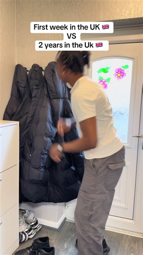 First week in the UK 🇬🇧 VS 2 years in the Uk 🇬🇧 #uklife🇬🇧 #immigrants #nigeriansinuk🇳🇬🇬🇧 #relateable #viralvideos