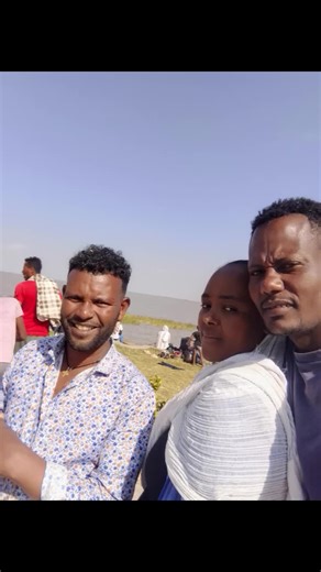 Buta Getu (@butagetu)’s videos with original sound - moon lyrics