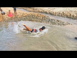 Swimming In Our Village River//African Village Girl's life