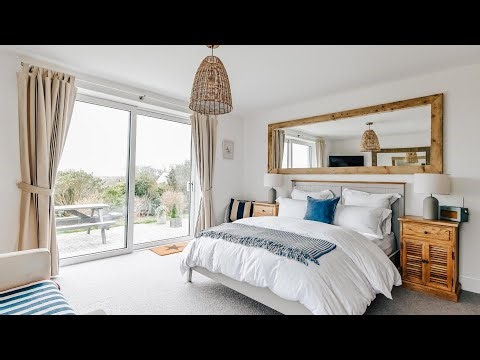 The Gate Cornwall, Looe, United Kingdom | Travel Lover
