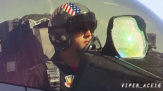 Watch the F-22 Raptor Perform Mind-Bending Maneuvers