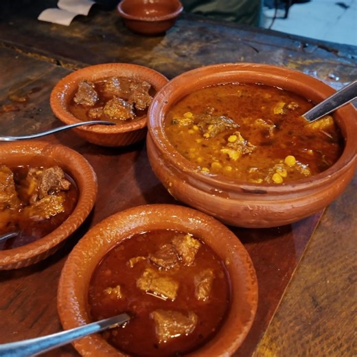 Chittagong Food Tour | Traditional Mezban Meat Curries | Bangladesh Street Food #bangladesh #food #chittagong #Mezban | Street Food-PK