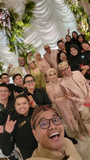 Faizal Aprialdi on Instagram: "January 24, 2026- From vows to celebration… and love turned into a beautiful party. ✨ Resepsi pernikahan Salma Anaqah Putri & Abdul Karim Risyad yang berlangsung di Grand Ballroom, InterContinental Hotel PIM, Jakarta yang dipenuhi senyum, tawa, dan pelukan hangat keluarga serta sahabat. @kariimrisyad @____salty.air @alfichad @dewi_rheini @eva.hanifa Sebuah malam yang bukan hanya sakral, tapi juga meriah dan penuh cerita. Semakin spesial dengan penampilan istimewa d