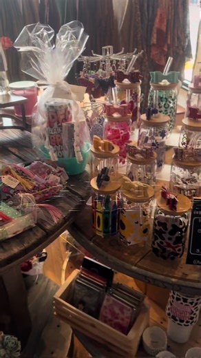 Pretty Things….. Loading 😍