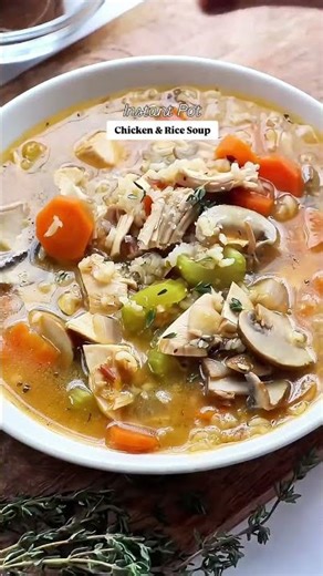 Instant Pot Chicken & Rice Soup | Cozy 20-Minute Dinner 🥣