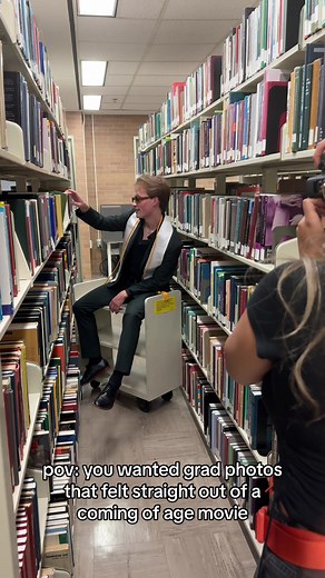 Unique Graduation Photoshoot Ideas | Aesthetic Photography