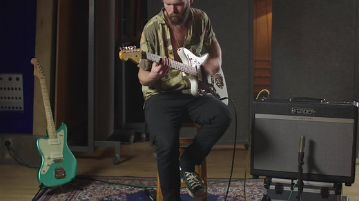 Lefties friends, Meet the roaring Squier Classic Vibe '60s Jazzmaster Left Handed. An Incredible guitar at an incredible price! 😎 https://bit.ly/2UsVcTW | Fender