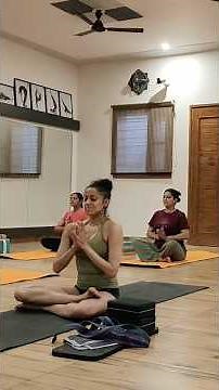 3-Min Morning Gentle Yoga for Beginners | Start Your Day with #masterpraveen ‪@PraveenYogaAcademy‬