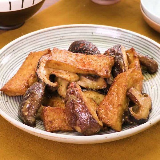 こってり仕上げる♪ しいたけと厚揚げのマヨ照り焼きのレシピ動画・作り方 | デリッシュキッチン