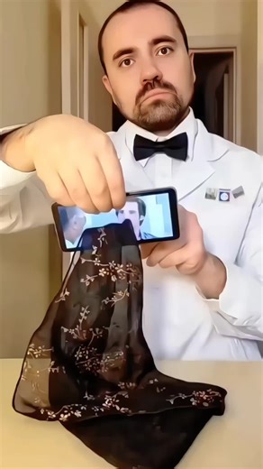 Amazing Magic Tricks Tutorial to Impress Friends