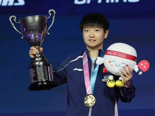 孙颖莎自2020年起连续9次闯入奥运会、世锦赛、世界杯单打决赛，刷新王楠保持的纪录；三大赛单打冠军增至5座，分别为3次世界杯，2次世锦赛单打冠军