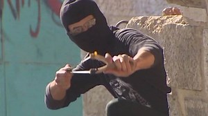 Clashes quiet Christmas tourism | CNN