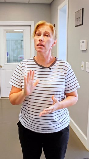 44 reactions · 5 comments | People training: how to greet a dog  When greeting a new dog, remember to respect their boundaries, take a more neutral stance, and wait for an invitation. Some dogs want your attention, some don’t, and that’s okay.  Want to learn more about dog behavior and communication? Follow us for more tips or send us a message to get started ✨ | Top Dog Academy, Inc. | Facebook