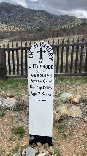 42 reactions | Geronimo’s Little Robe. #Geronimo #apache #apachewar #arizona | Jeff Schreckler | Facebook