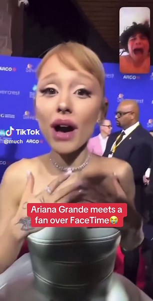 Ariana Grande Meets Fan Over FaceTime Experience