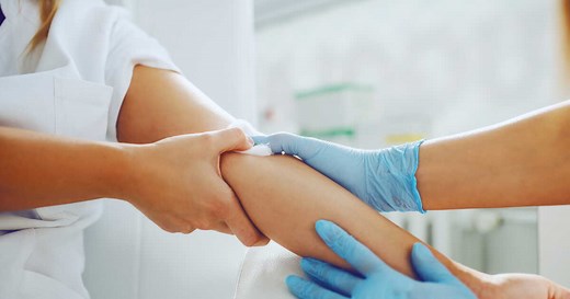 Leucocytes : trop bas ou trop élevés, qu'est-ce que ça veut dire ?