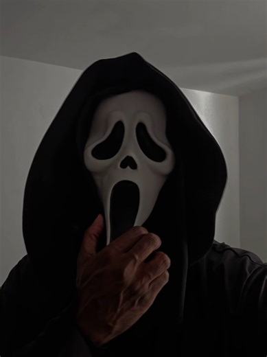 #maskedman #ghostface #scream #hands #scream7
