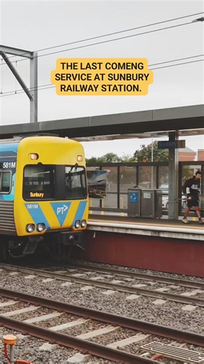 The very last Comeng train service at Sunbury Railway Station. The Comeng train has been a constant sight on the Sunbury line since the line was electrified in 2013. Follow Schony747 Youtube & DVD if you like trains. | Schony747 Youtube & DVD