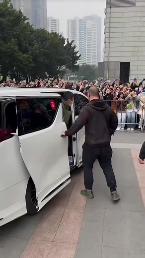 Legendary Hong Kong Actor Andy Lau - Tribute Video