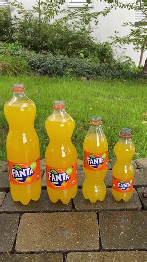 😱#CocaColaExperiment #ScienceFun #SodaScience #ExperimentTime #CocaColaMagic