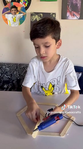 “Creative DIY Wall Decor with Popsicle Sticks” \t•\t#DIYWallHanging \t•\t#PopsicleStickCrafts \t•\t#WallDecor \t•\t#HandmadeDecor \t•\t#CraftyDecor \t•\t#HomeDecorDIY \t•\t#PopsicleStickArt \t•\t#EasyDIYProjects \t•\t#DIYCraftIdeas \t•\t#CraftWithMe \t•\t#CreativeDecor \t•\t#WallHangingIdeas \t•\t#ArtAndCrafts \t•\t#HandmadeWithLove \t•\t#RayyanAndMamaCrafts